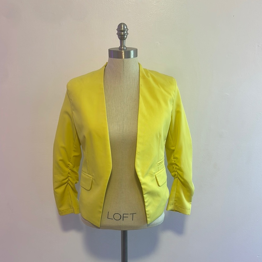 H&M Women's Yellow Blazer